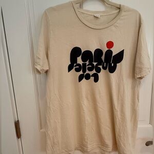 CLARE V. tee Paris print size M